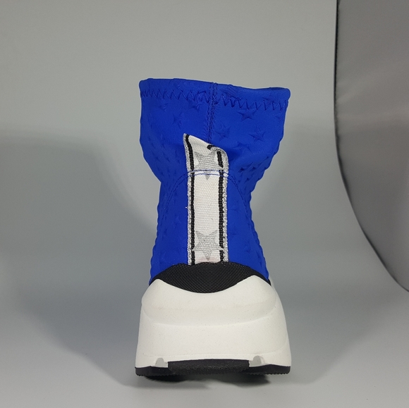 NR Rapisardi Trainer Bootie w Stars & Sneaker Sole - Picture 2 of 5